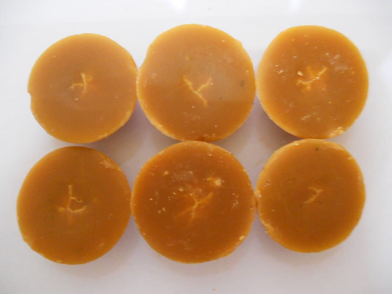 Organic unrefined granulated coconut blossom sugar (Gula Kelapa)
